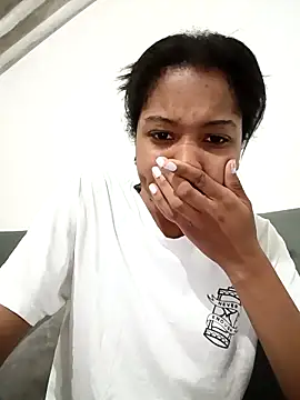 Zaira Rose  online show from February 2026 12:59:01 AM