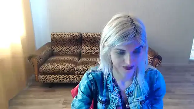 Snapshot of SexyBeatriice chatting on February 2025 10:37:02 AM SexyBeatriice online show from February 2025 10:37:02 AM
