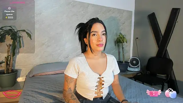 Snapshot of Estefy_gomez09 chatting on February 2025 07:45:02 PM Estefy gomez09 online show from February 2025 07:45:02 PM