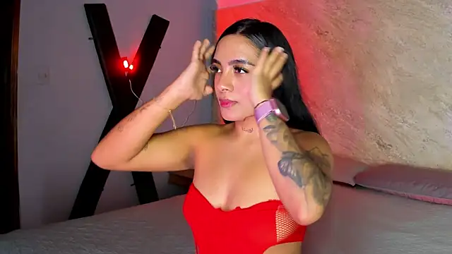 Snapshot of Estefy_gomez09 chatting on October 2025 03:37:02 AM Estefy gomez09 online show from October 2025 03:37:02 AM