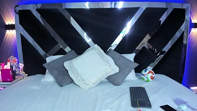 CandyLuxury   online show from July 2026 01:59:02 PM