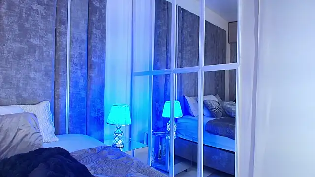 AliDiaz  online show from April 2026 06:41:01 PM