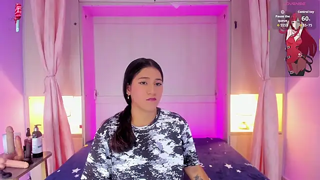 CandyyMaria online show from April 2026 07:30:01 PM