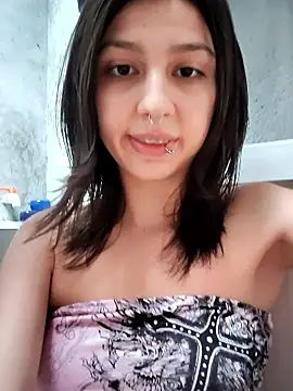 Maiden-Hot online show from January 2026 09:53:02 PM