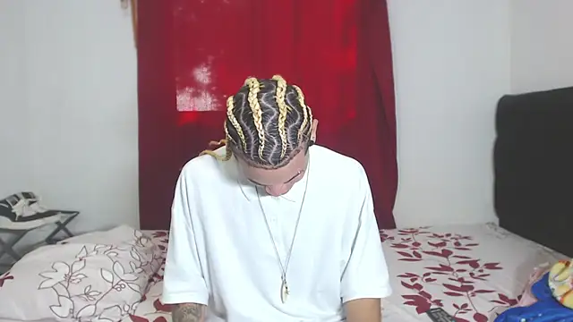 hot man05 online show from February 2025 07:44:02 PM