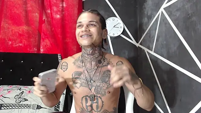 hot man05 online show from September 2025 04:01:01 PM