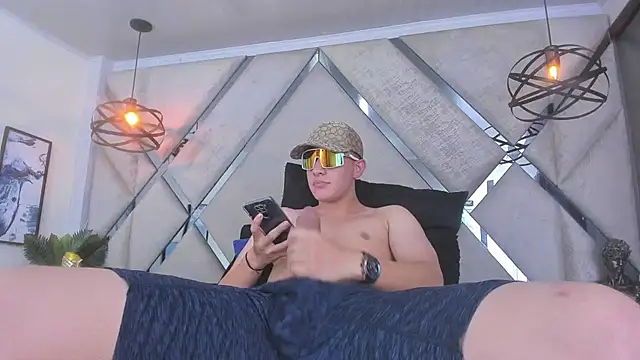 Thomas May4rs online show from February 2025 10:37:02 AM