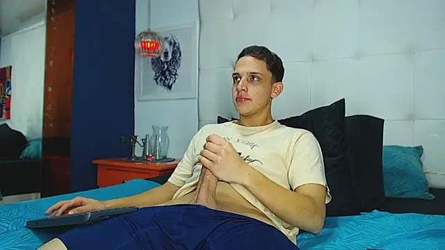 Thomas May4rs online show from April 2026 03:45:02 AM