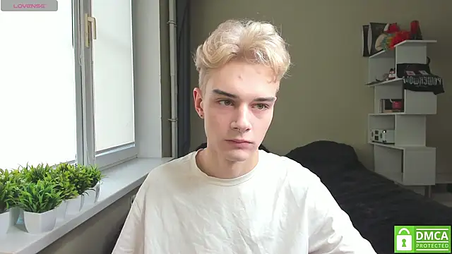 Snapshot of avegothy- chatting on March 2025 12:48:02 PM avegothy- online show from March 2025 12:48:02 PM