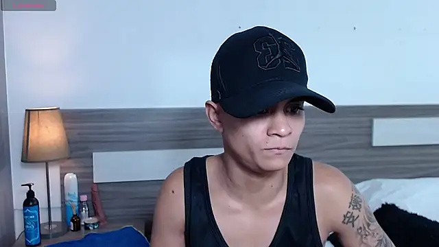 Snapshot of Liiamthompson chatting on December 2025 09:18:02 AM Liiamthompson online show from December 2025 09:18:02 AM