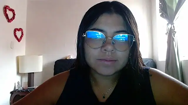 Snapshot of viccky_vick chatting on September 2025 01:24:02 PM viccky vick online show from September 2025 01:24:02 PM