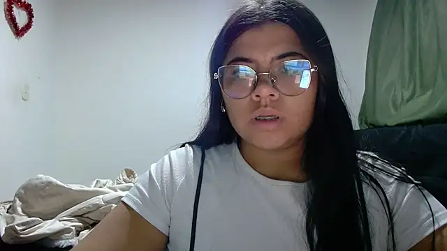 viccky vick online show from October 2025 11:51:02 PM