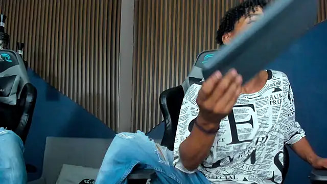 ErickCarmack online show from February 2025 04:35:02 AM