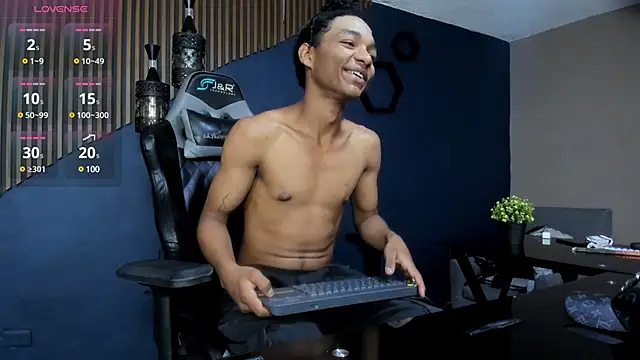 ErickCarmack online show from March 2025 04:28:01 AM