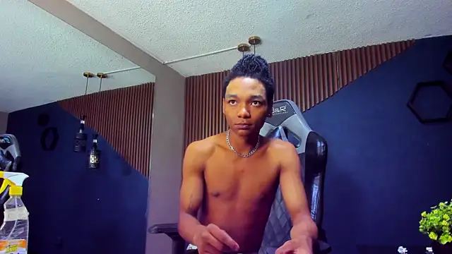 ErickCarmack online show from March 2025 04:08:02 AM