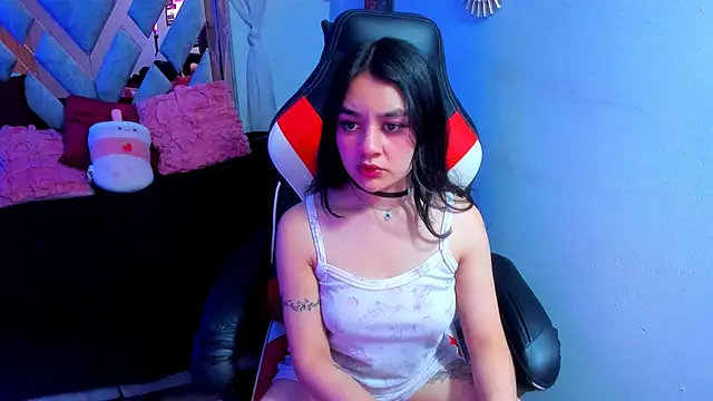 Lucy Harris online show from March 2025 03:30:02 AM