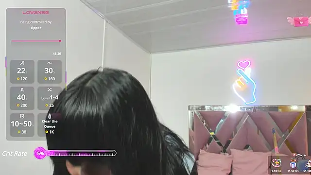 palmerfox tay online show from February 2025 01:53:01 AM