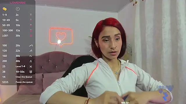 palmerfox tay online show from September 2025 03:31:01 AM