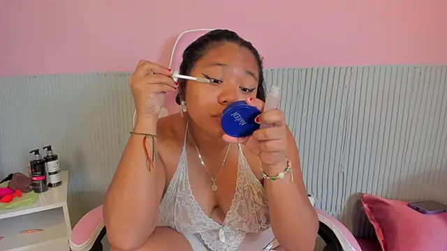 yeikafoxy online show from March 2026 11:27:01 AM