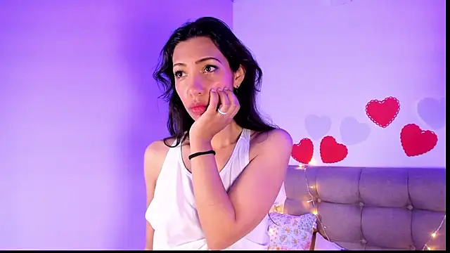 Miss veronicaa2 online show from February 2025 12:00:02 PM