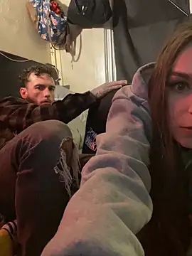 cruz815 online show from February 2025 03:54:01 AM