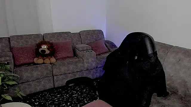 Dylan Milk online show from October 2025 04:42:01 AM