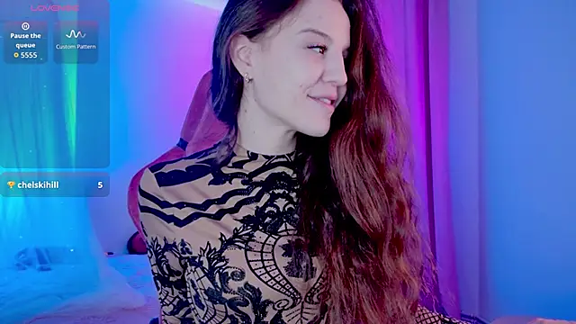 MilaStoyne online show from October 2025 05:51:02 AM