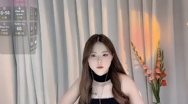 SylviaLing2007 online show from February 2025 02:44:01 PM