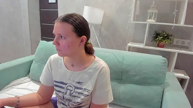 Snapshot of Jenny_Jimmy chatting on June 2026 09:20:01 AM Jenny Jimmy online show from June 2026 09:20:01 AM