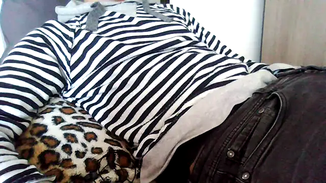 tommyboyteen online show from March 2025 12:39:01 PM