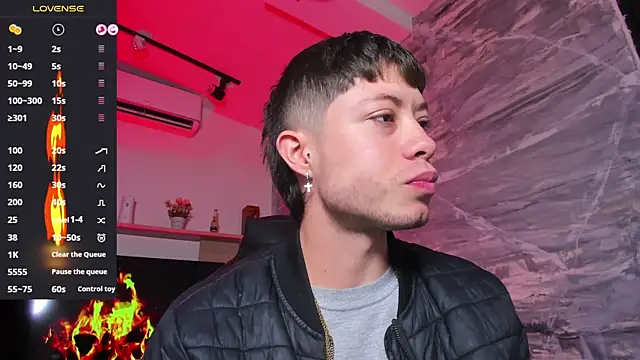 marcuscollins1  online show from February 2026 01:07:01 PM