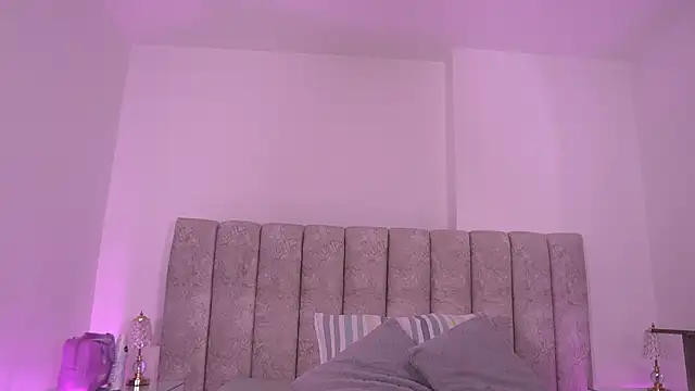 Snapshot of sara_lopee1 chatting on November 2025 11:53:02 AM sara lopee1 online show from November 2025 11:53:02 AM