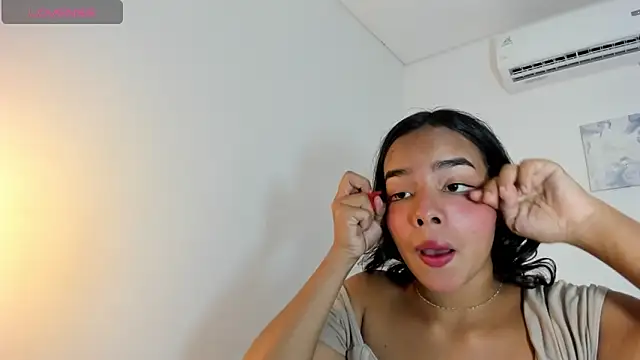 Roxy Stonee online show from February 2026 05:10:02 PM