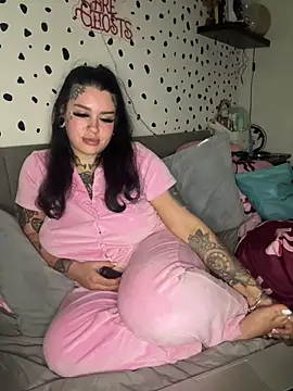 tempzzz12 online show from April 2026 08:39:01 PM