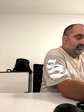 Snapshot of fuocovivo4 chatting on September 2025 08:58:02 AM fuocovivo4 online show from September 2025 08:58:02 AM