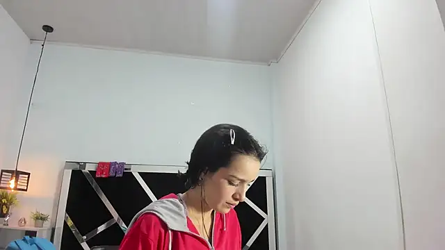 Snapshot of Annyrosee chatting on March 2025 08:08:02 PM Annyrosee online show from March 2025 08:08:02 PM