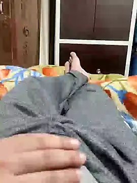 Snapshot of Hot_funky_boy chatting on February 2025 04:41:02 PM Hot funky boy online show from February 2025 04:41:02 PM