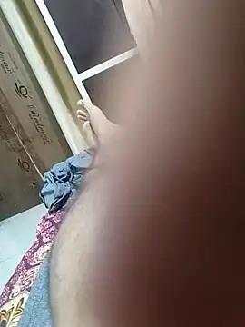 Snapshot of Hot_funky_boy chatting on March 2025 11:06:01 PM Hot funky boy online show from March 2025 11:06:01 PM