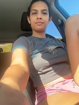 Snapshot of Liyah_19 chatting on February 2026 03:34:02 PM Liyah 19 online show from February 2026 03:34:02 PM