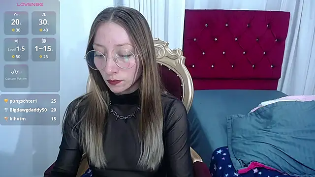 Snapshot of Carlin_Diaz chatting on March 2025 12:15:02 AM Carlin Diaz online show from March 2025 12:15:02 AM