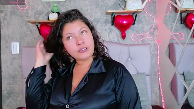 Rachel new20 online show from February 2026 08:18:02 PM