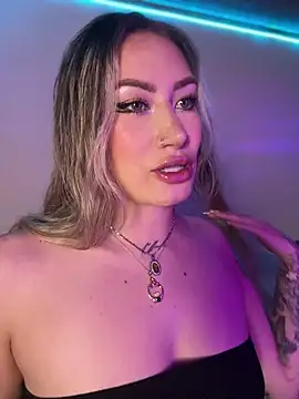 Lally Valencia   online show from October 2025 06:10:01 AM