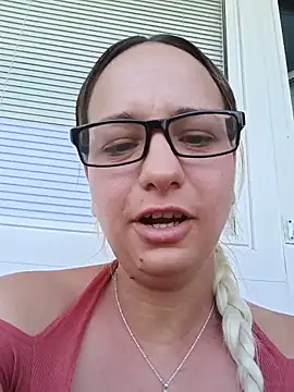 Mia RainX online show from May 2026 11:51:01 AM