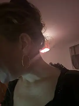 BambixoxUK online show from February 2025 10:43:02 PM