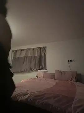 BambixoxUK online show from February 2025 10:00:02 PM