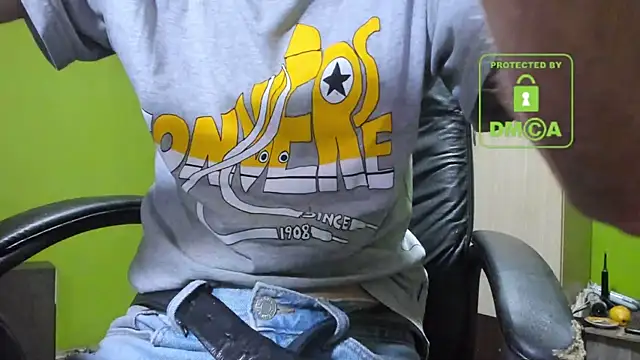 BigCumShoot online show from November 2025 05:07:02 AM