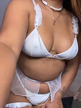 Snapshot of _Adharaa chatting on February 2026 09:31:02 PM Adharaa online show from February 2026 09:31:02 PM