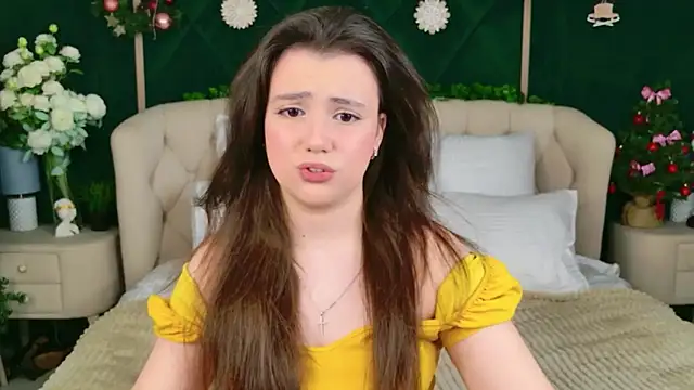 Pauline Heaven online show from December 2025 05:48:02 AM