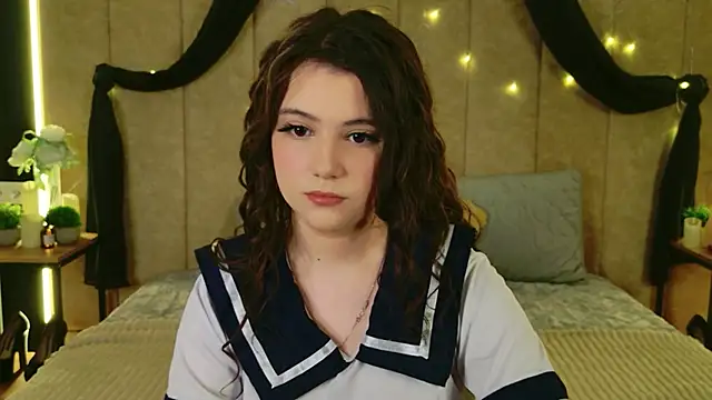 Pauline Heaven online show from March 2026 05:52:01 AM