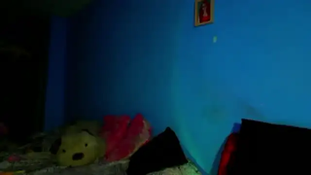 EstefyTabbo online show from April 2026 06:53:02 PM